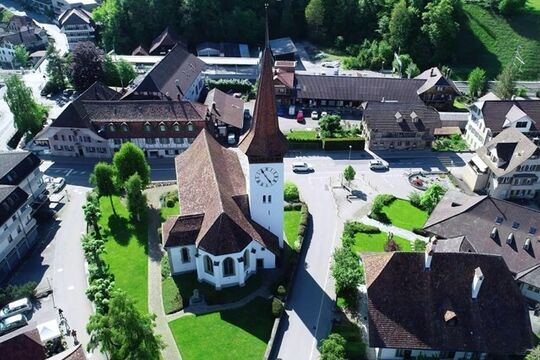 Bild Neue Broschüre erzählt die Geschichte der Kirche